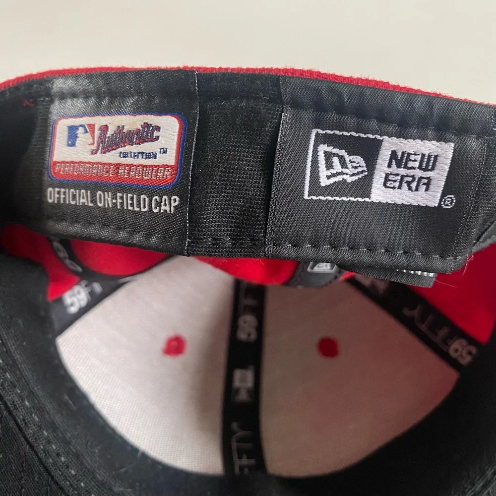 Philadelphia Phillies Hat MLB New Era‎ 59Fifty On Field Cap Hat Red Size 6 1/2